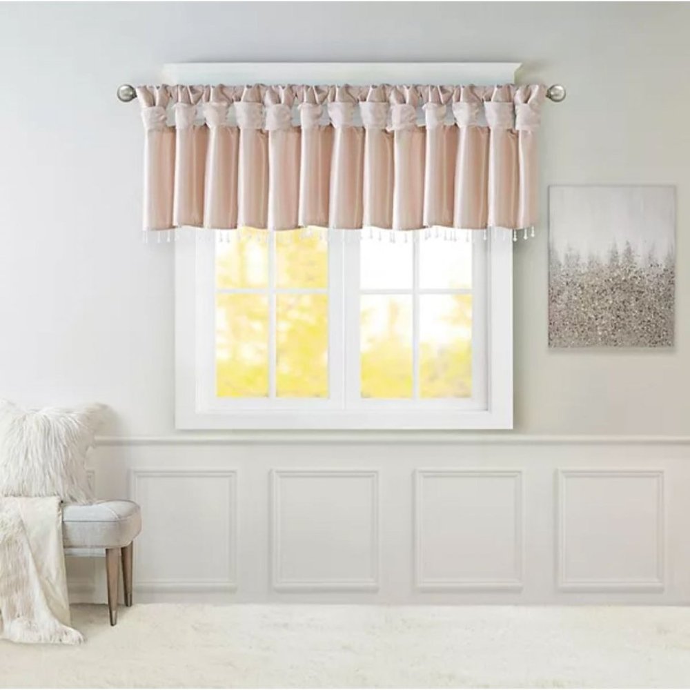 Madison Park Emilia Beaded Twist Tab Panel Set Blu